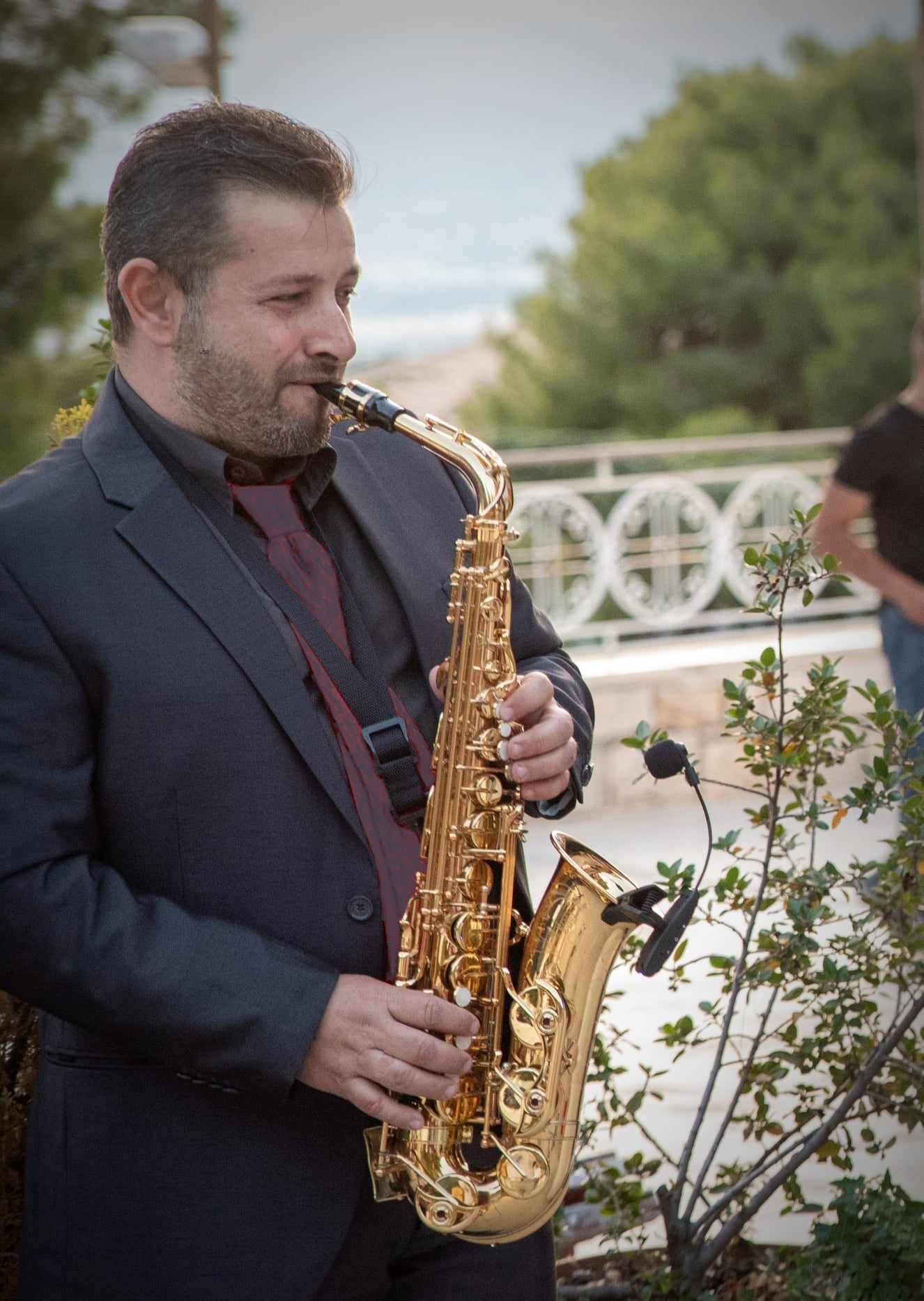 Επαγγελματισμός στη μουσική με σαξόφωνο στο γάμο